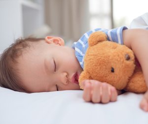 Baby schlafen legen: 19 typische Fehler, No-Gos und ihre Lösungen