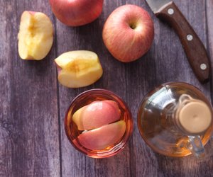 Apfelessig: Wie lange ist die saure Flüssigkeit haltbar?