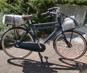 Ab welchem Alter dürfen Kinder Zeitungen austragen?