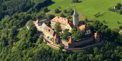 Ausflugstipp für Thüringen: 9 spannende Burgen, die euch faszinieren werden