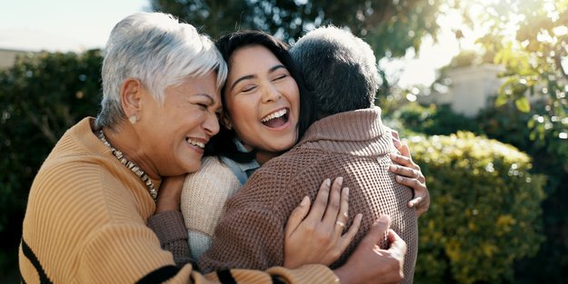 Geburtstagswünsche für eine Tochter: Das sind unsere 15 emotionalen Ideen