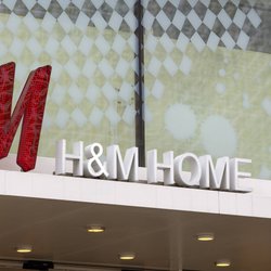 Das ist die niedlichste Wandaufbewahrung von H&M Home fürs Kinderzimmer
