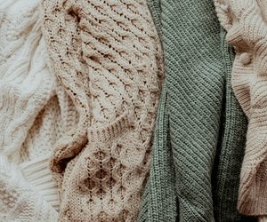 Feinstrick-Cardigans waschen: Das ist die ideale Häufigkeit