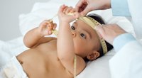 Kopfumfang des Babys – warum er so wichtig ist und wie man ihn misst