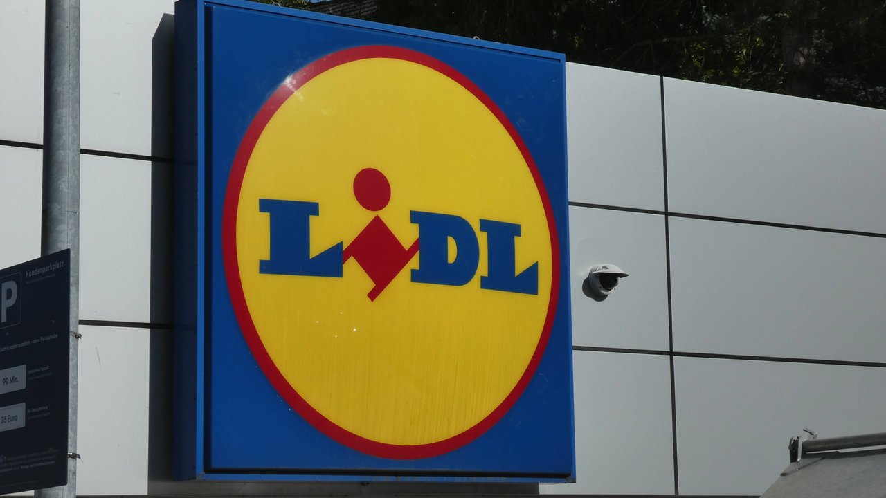 Neu bei Lidl: Schöne Baby-Bettwäsche aus Bio-Baumwolle.