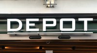 Ob kleiner oder großer Balkon: Das Pflanzenregal von Depot ist ein Geheimtipp