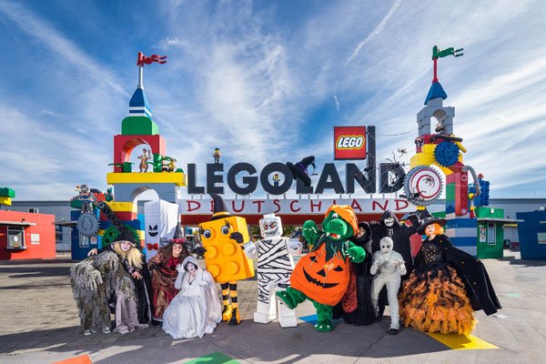 Halloween Freizeitparks Legoland und Co.