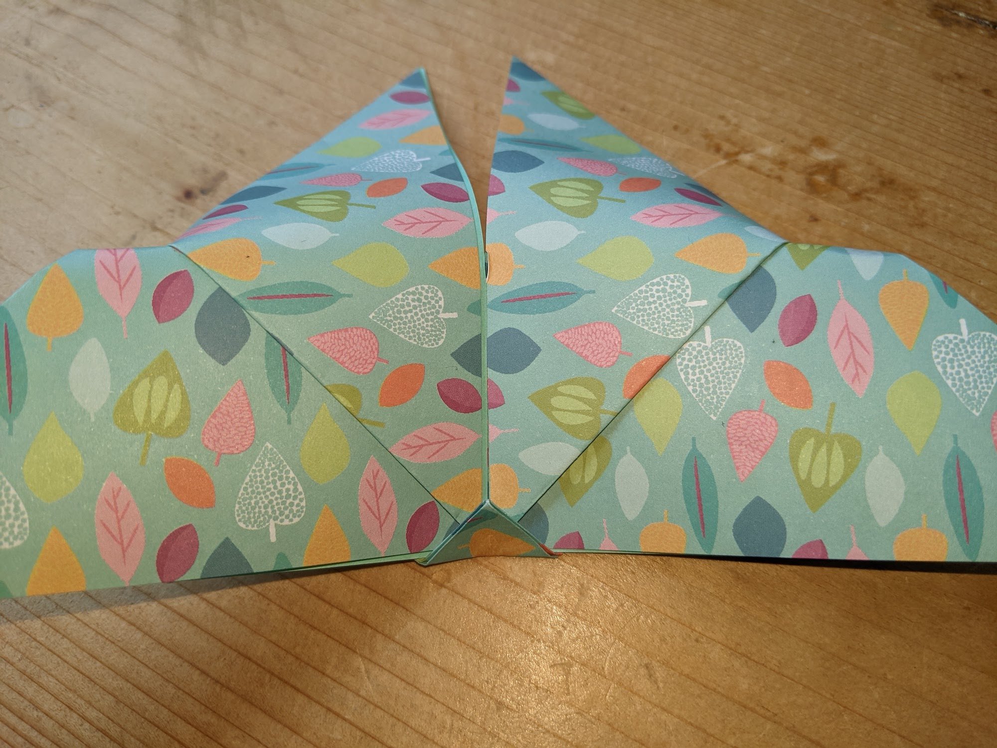  Schmetterling falten: Step by Step zum prächtigen Origami-Tier Illustration 