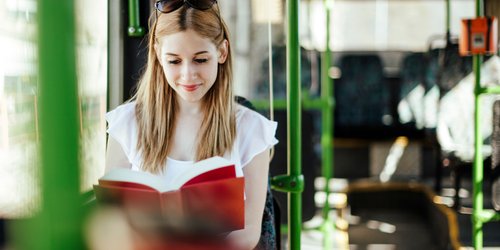 "Wir Kinder vom Bahnhof Zoo": Diese Sachbücher bewegen diese Woche ganz Deutschland