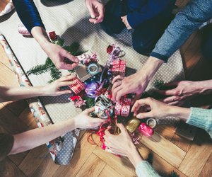 Mit diesem Schrottwichtel-Geschenk seid ihr der Hit auf jeder Weihnachtsparty