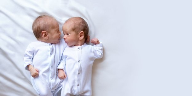 5 % mehr Jungs als Mädchen bei neugeborenen Babys