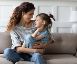 Expertin erklärt: Der einfache Weg zu respektvoller Kommunikation mit Kindern