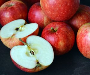 Kann man Apfelkerne essen oder sind sie giftig?