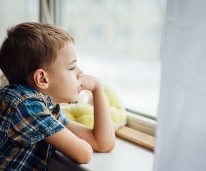 Hausarrest für Kinder: Wie sinnvoll ist die Erziehungsmaßnahme aus den 50ern?