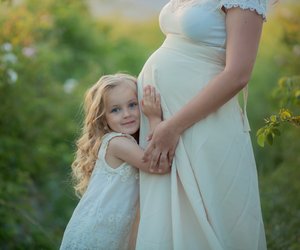 Bald Geschwisterkind: Wenn Mama ein Baby bekommt
