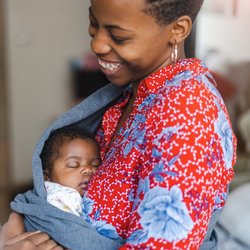 Babytragen bei Stiftung Warentest: Das sind die 3 besten