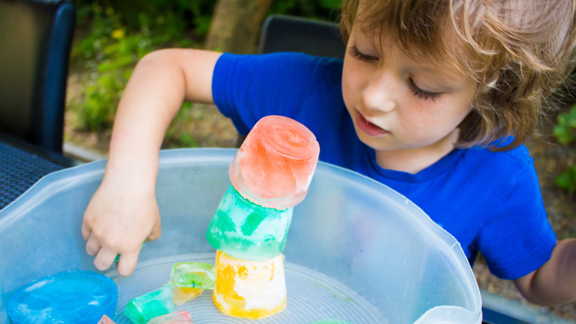 Bunte Eiswurfel Selber Machen Ein Riesiger Sommerspielspass Familie De