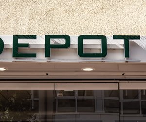 Stilvolle Deko für jeden Garten: Die Schwimmschale von Depot