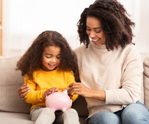 Geldanlagen fürs Kind: Diese Möglichkeiten gibt es