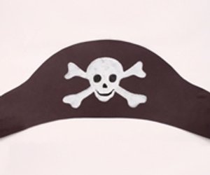 Piratenhut basteln: Bastelvorlagen für den Kostümklassiker