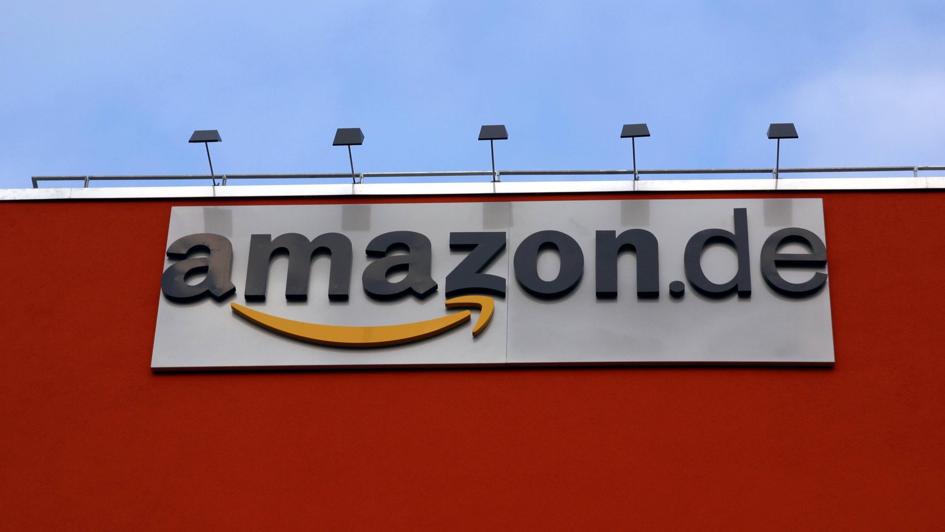 Musthave für den Schulanfang Diese faltbare Regenjacke für Kinder von