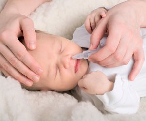 Baby-Erkältung: Welche Hausmittel helfen können & wann man zum Arzt sollte