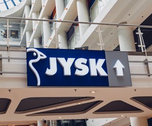 Dieser Pflanzkasten von Jysk macht deinen Balkon zum Highlight