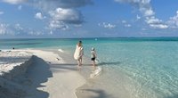 7 Gründe, warum die Malediven mit Kindern ein super Ziel sind – und jede Menge Reise-Tipps