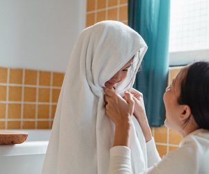 Dieser einfache Trick macht euer Lieblingshandtuch wieder weich