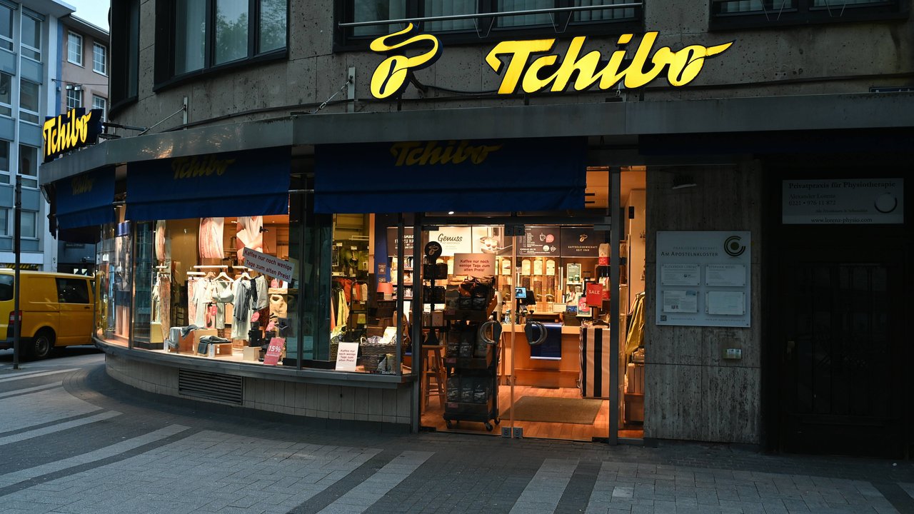 Weihnachtsdeko jetzt bei Tchibo shoppen.