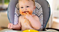Baby-Ernährung: Häufige Fragen zum Füttern und Essen im 1. Lebensjahr