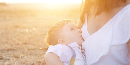 Wahre Superheldin: 5 erstaunliche Fakten über Muttermilch