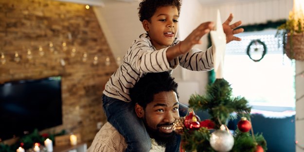 Guter Kompromiss: So wird das erste Weihnachten nach einer Trennung für alle friedlich und schön