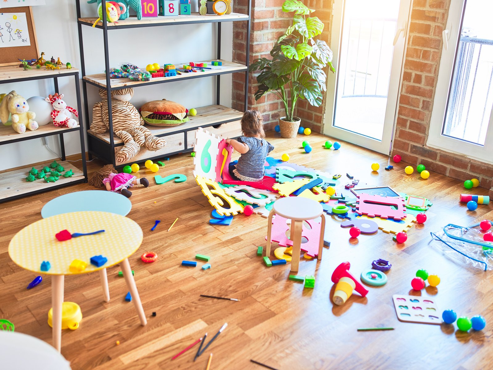 20 geniale IKEA-Hacks für ein sauberes Kinderzimmer