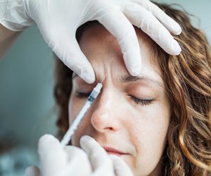 Botox während der Stillzeit: Warum der Beauty-Doc jetzt Pause hat