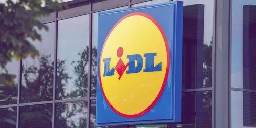Entspannung im Boho-Look war noch nie so günstig: Dieser Hängesessel von Lidl ist unser Sommer-Must-have