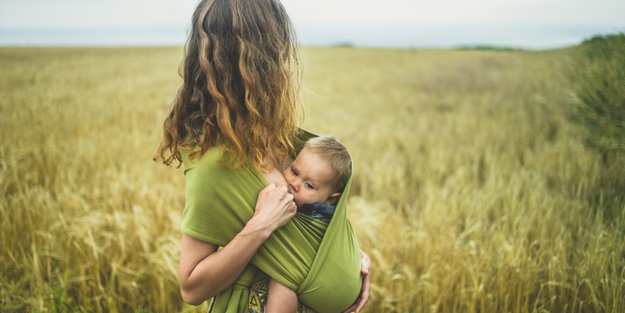 Bedürfnisorientierte Erziehung: So gelingt Attachment Parenting