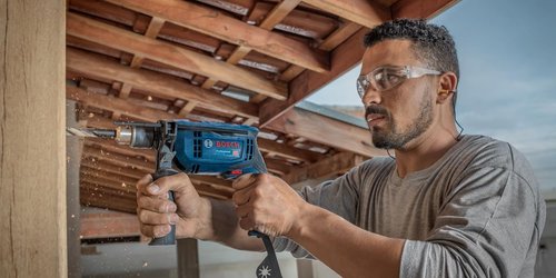 Diese geniale Bosch-Schlagbohrmaschine kostet jetzt nur noch knapp 60 €