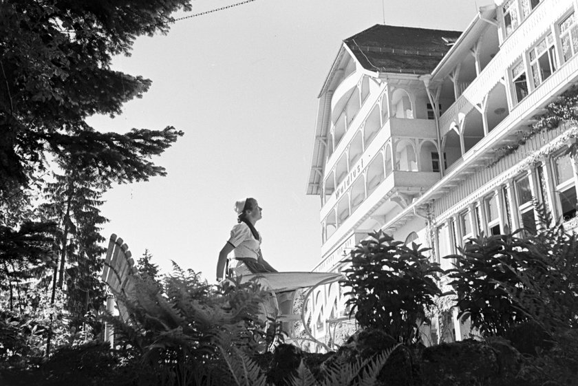 Freudenstadt, Hotel Waldlust Das Schwarzwaldhotel Waldlust in Freudenstadt, Deutschland 1930er Jahre. The hotel Waldlust in the Black Forest in Freudenstadt, Germany 1930s., Deutsches Reich Copyright: xUnitedxArchives/M-VerlagxBerlin/Cornelius MVB_22000372