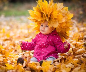 Herbstliche Vornamen: 20 schöne Ideen passend zur goldenen Jahreszeit