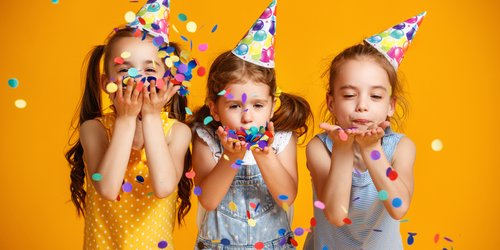 Ob 5 oder 300 €: Diese Kindertagsgeschenke sind der Hit