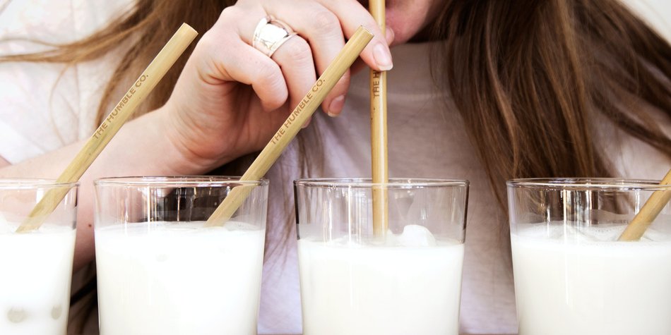 Ist laktosefreie Milch vegan? Wir erklären es dir