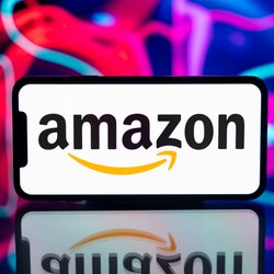 Entdecke den schicken hellvioletten Schulrucksack für Teenager bei Amazon