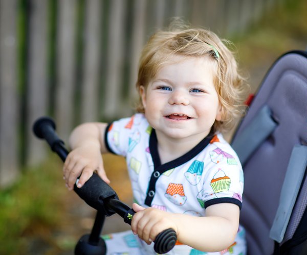 Mein Kind 15 Monate Hört Nicht Auf Mich Kleinkind-Entwicklung: Das Kleinkind im 15. Monat