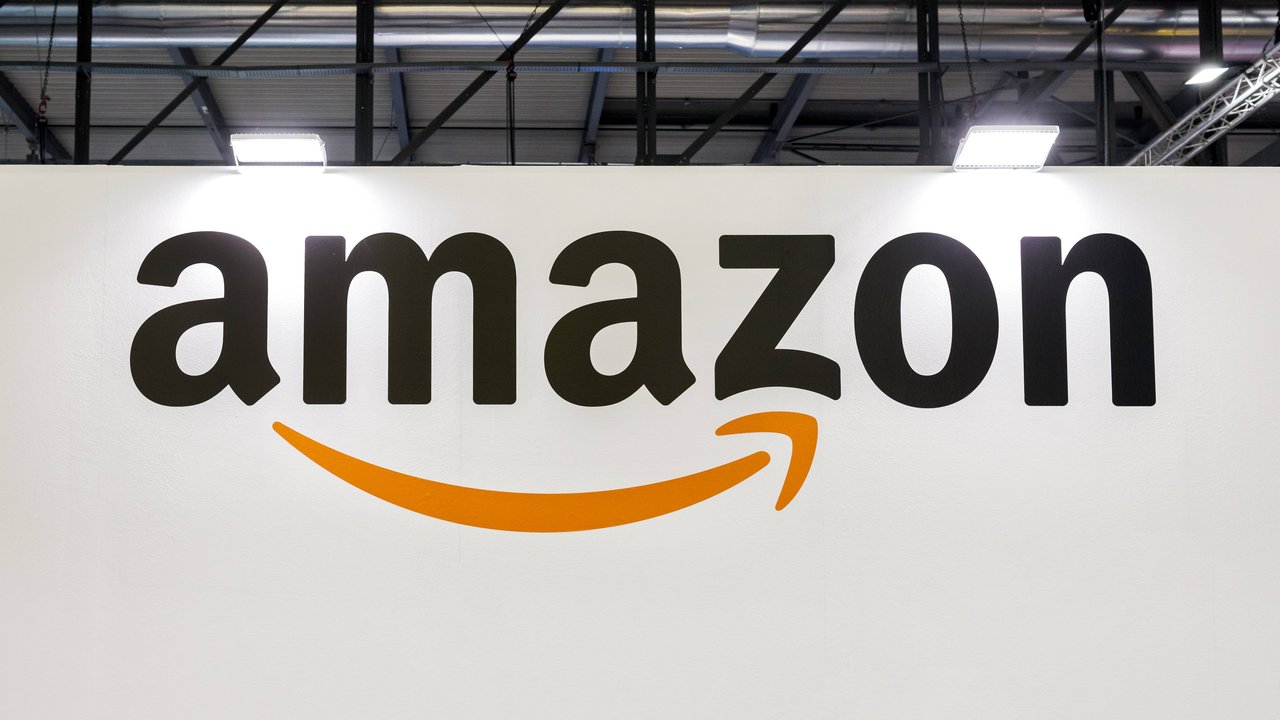 Das Amazon-Logo ist allgegenwärtig.