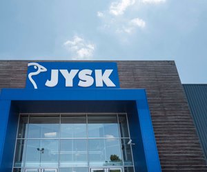 skandinavisches Design: Diese Jysk-TV-Bank macht jedes Wohnzimmer gemütlich