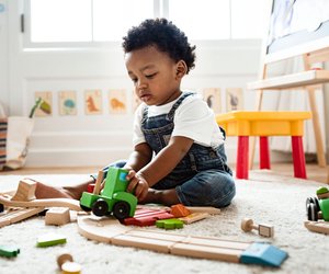 Kinder brauchen Spielzeug: Das sollten wir bei der Auswahl beachten