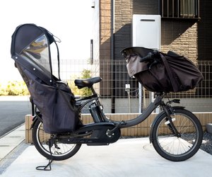 E-Bike mit Kindersitz: Was ihr dabei beachten solltet