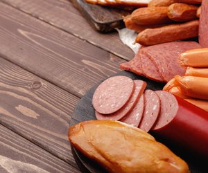 Brühwurst und Schwangerschaft: Darf ich zugreifen?