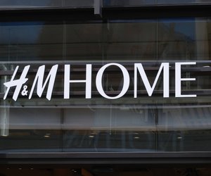 Must-have für den Sommer: Die niedliche Lichterkette von H&M Home für den Balkon